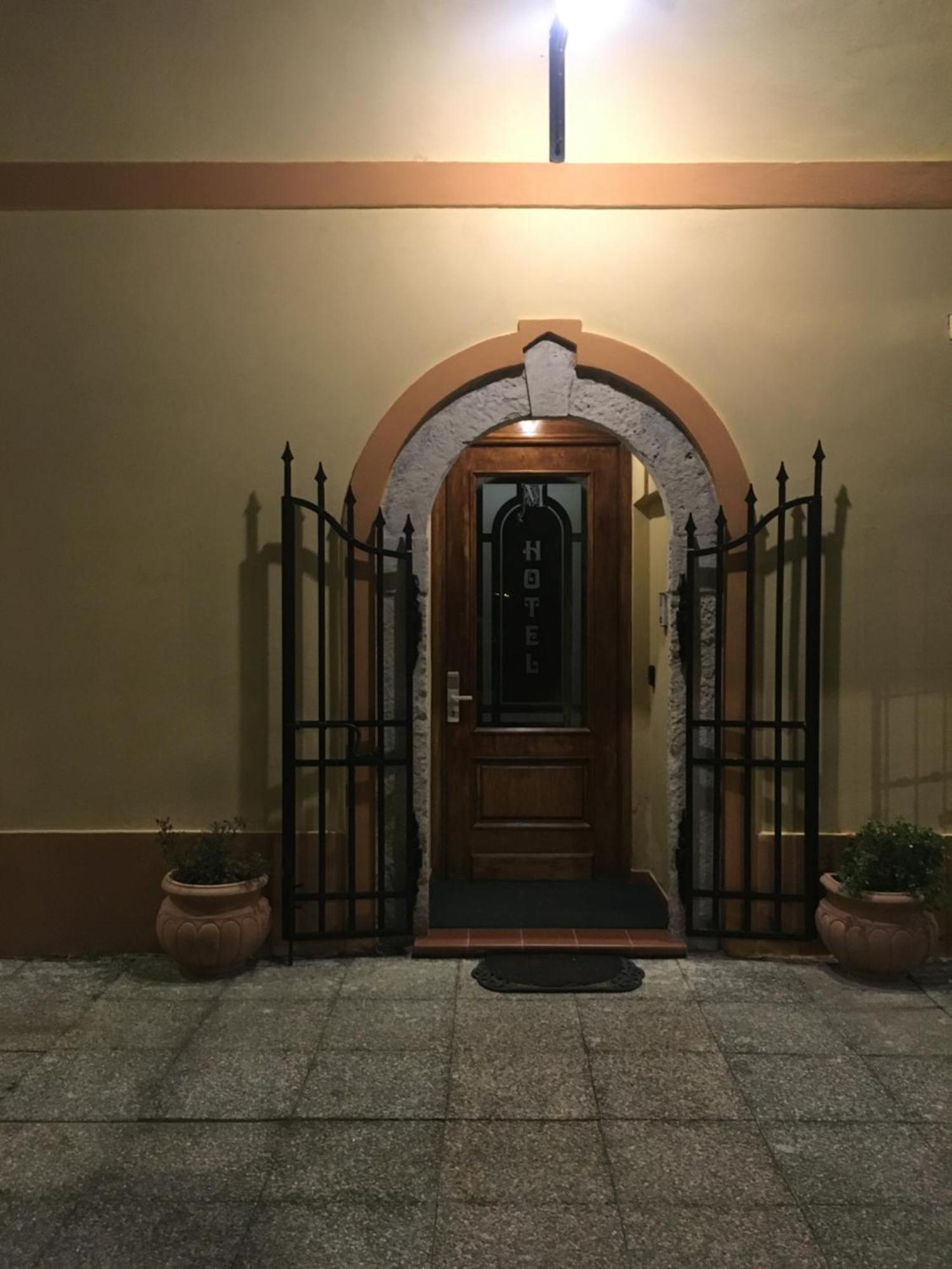 רוזיניאנו מריטימו Hotel Il Malandrone מראה חיצוני תמונה